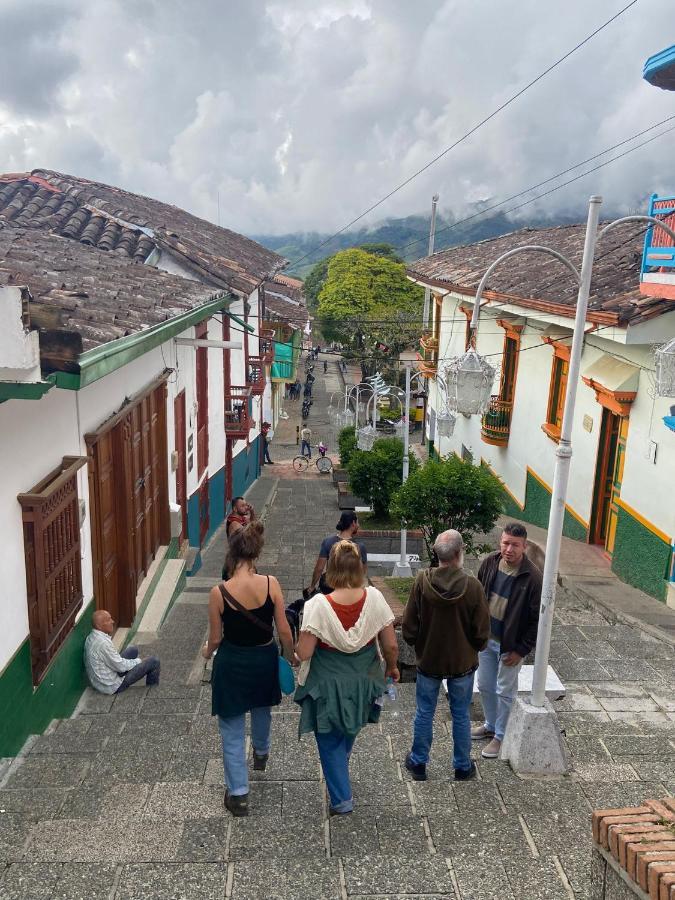 Spanglish Colombia Hotel Jericoc  Exterior photo